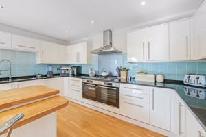 Kitchen- click for photo gallery